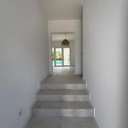 Climatisee, Piscine Privee Et Grand Jardin Villa *