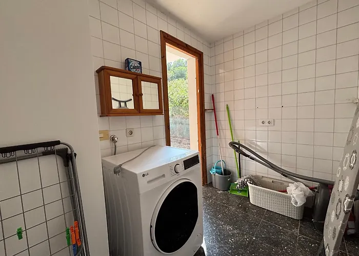 Climatisee, Piscine Privee Et Grand Jardin וילה