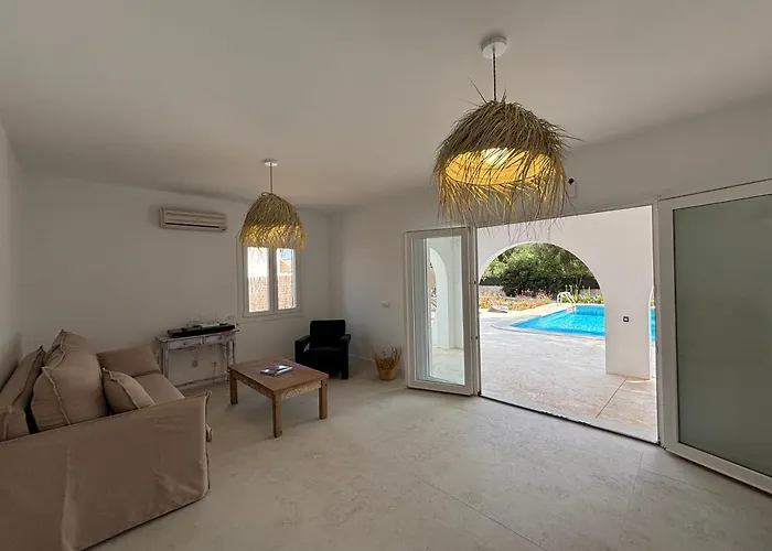 Climatisee, Piscine Privee Et Grand Jardin וילה פורט ד'אדיה